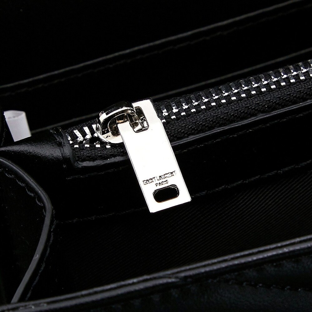 Saint Laurent Envelope Medium Bag - Picture 8 of 8